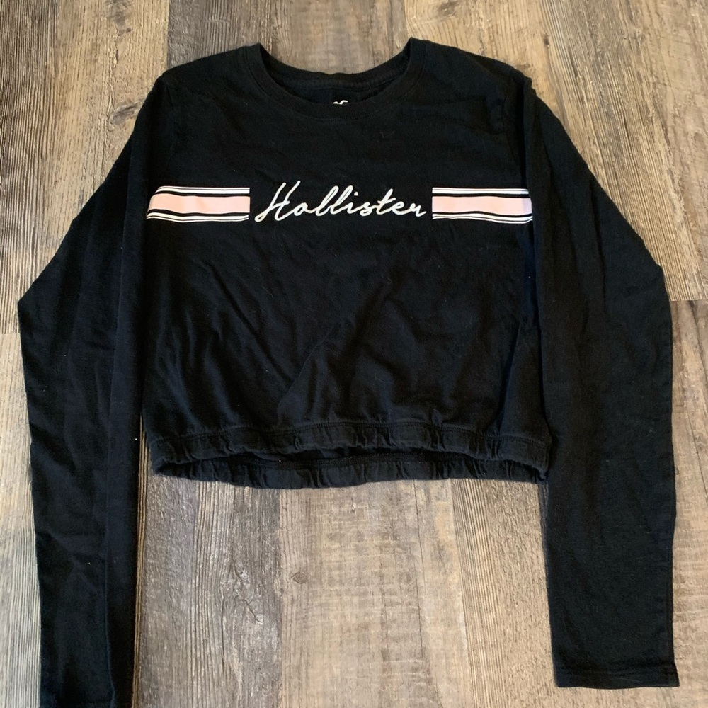 Hollister crop shirt